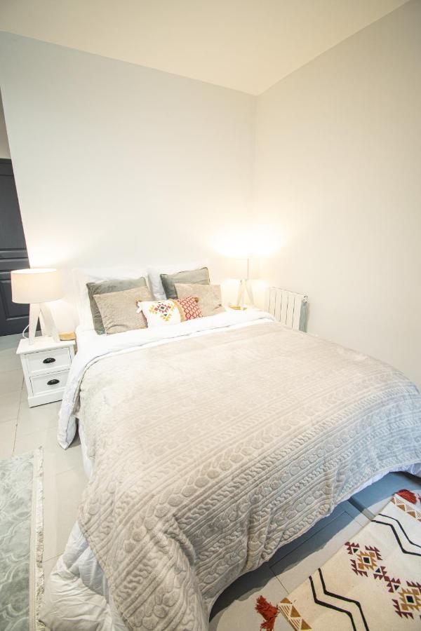 Studio Calme 3 Min Gare Apartment Mantes-la-Jolie Exterior foto
